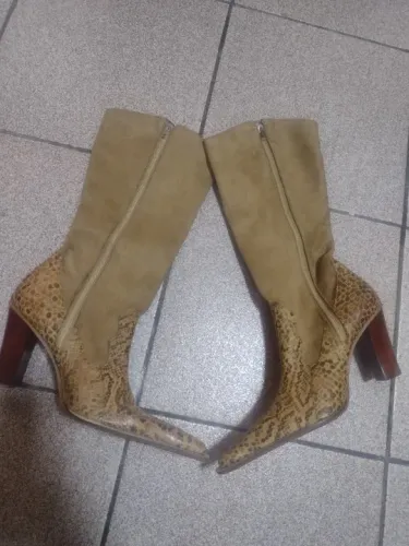 Bota Country - Junia Gomes