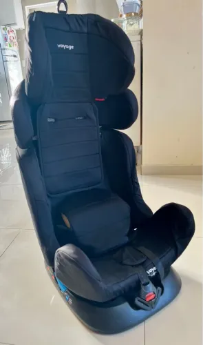 Cadeirinha Voyage