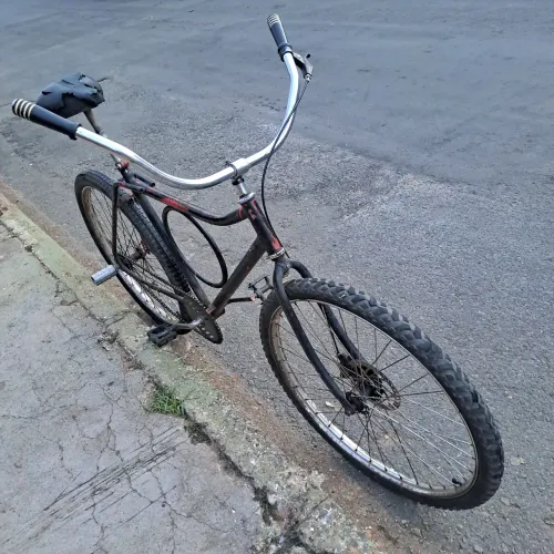 bicicleta Monark preta vintage