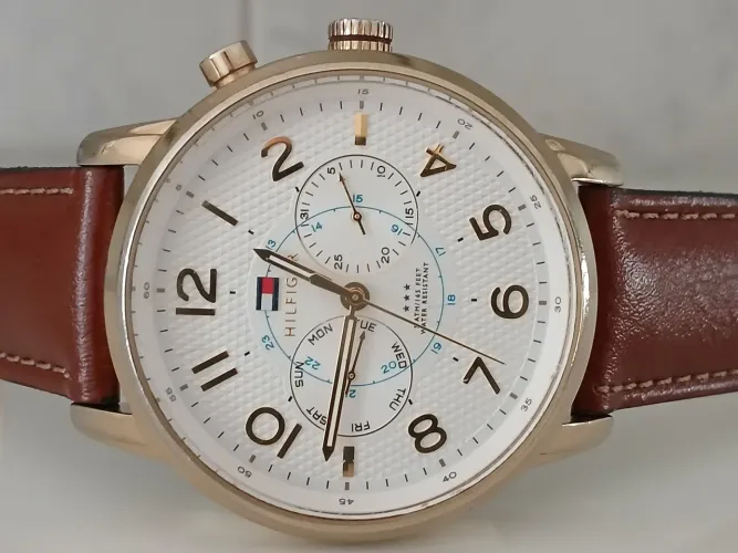 Relógio Tommy Hilfiger Original - Elegância e Estilo
