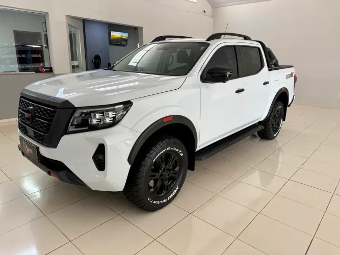 Frontier Pro4x 2.3 bi-turbo 4x4 2023