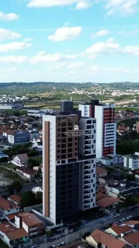 Uni Residence com 69m² de área, varanda com vista diferenciada.