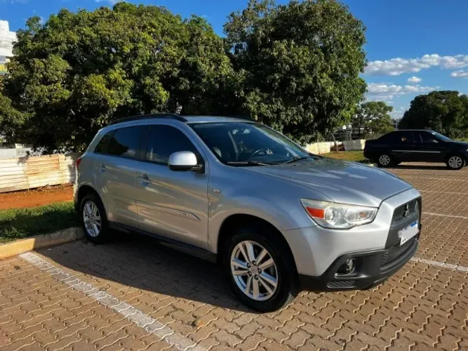 Mitsubishi ASX 2.0 16V 160cv Aut. 2012