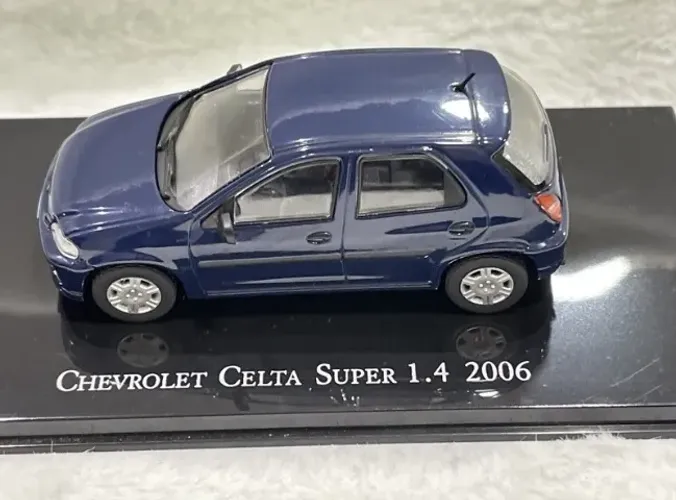 Chevrolet Celta Miniatura