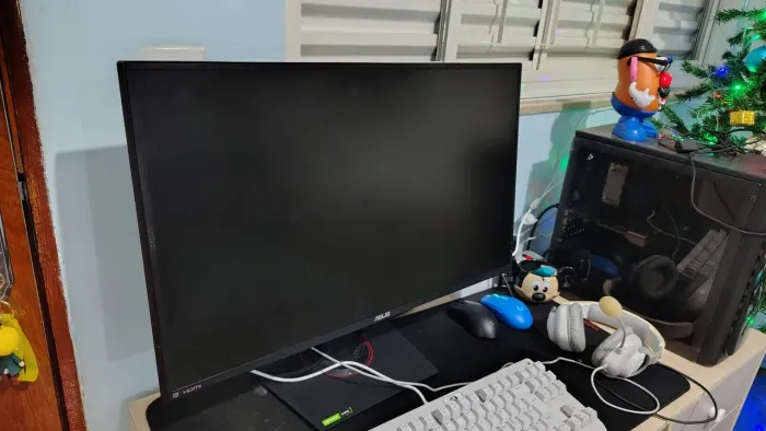 Monitor Asus 27 pol 165 hz