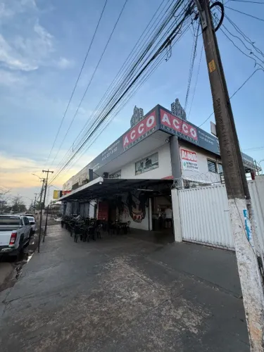 Ponto comercial, 5 Salas amplas, 2 Banheiros, Estacionamento privativo, 244m²