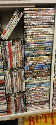 Coleção de DVDs de filmes clássicos