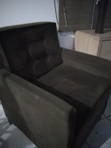 Potronas semi nova perfeita na cor marrom muito confortável