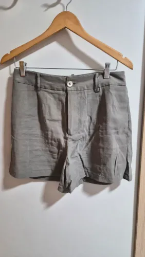 Short alfaiataria verde
