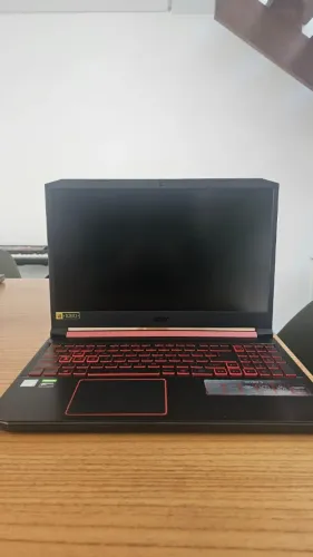Notebook Gamer Acer Nitro 5 i5 9ª geração, GTX 1650, 16GB RAM, SSD 358GB