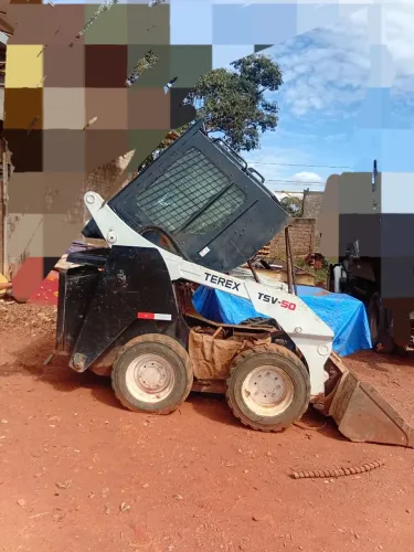 Vendo mini Carregadeira