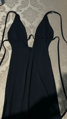 Vestido decote no peito