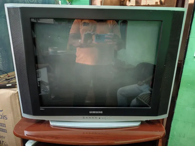 Vendo tv de 29 polegadas tela plana 