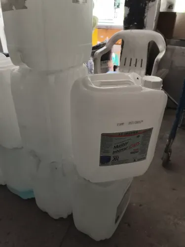 Vende-se galão de 20 l