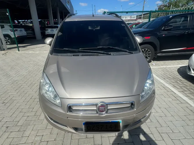 Fiat Idea Essence Dualogic 1.6 Flex 16V 5P 2015