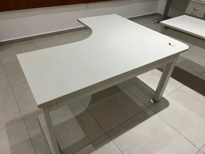 Mesa para escritório em L - 3 unidades