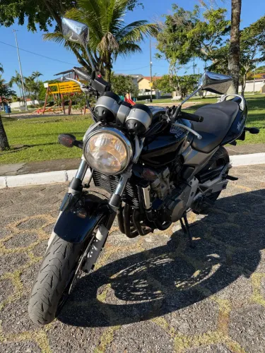Hornet 600 impecável