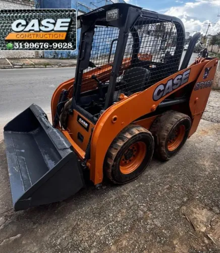 Mini Carregadeira Case SR150