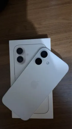 iPhone 16 256GB