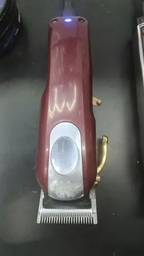 Maquina de corta cabelo whal 