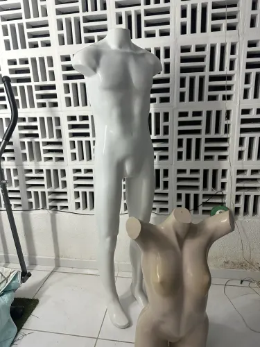 Manequins