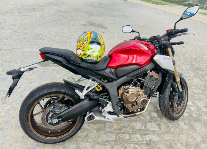 Cb 650R