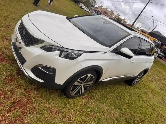 Peugeot 5008 Griffe 1.6 Turbo 16V 5P Aut. 2019