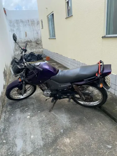VENDO YAMAHA FACTOR EM BOAS CONDIÇÕES 