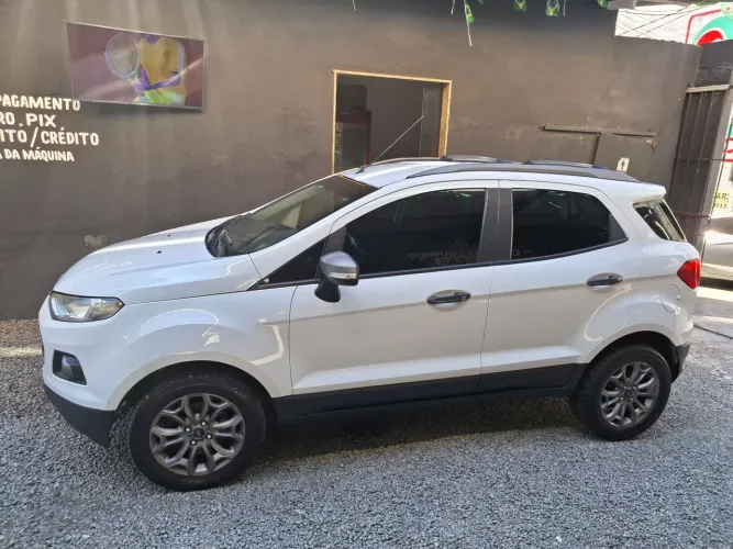 Ford Ecosport Freestyle 2.0 16V Flex 5P Aut. 2015