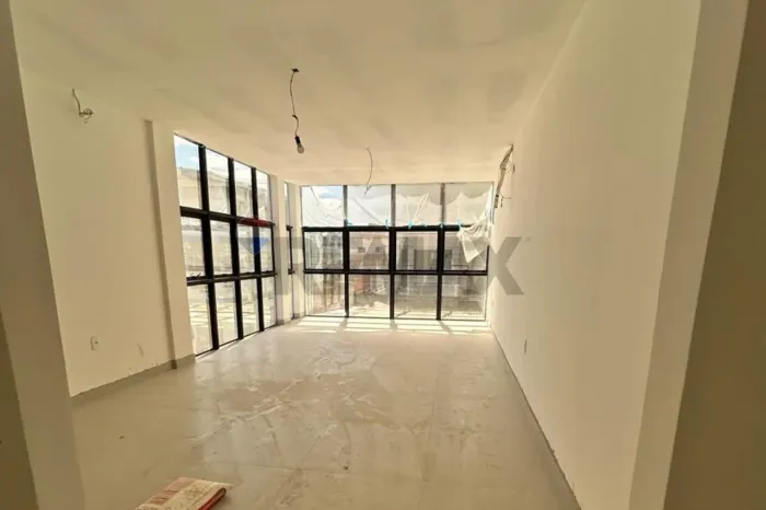 Salas comerciais de 33m² a 160m² no Centro