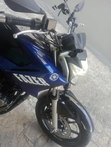 Fazer 250