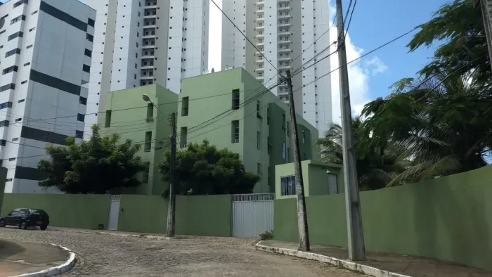 Alugo apartamento bairro lagoa nova