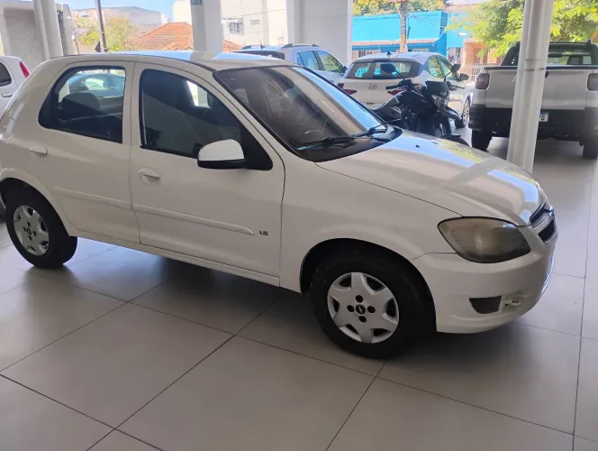 Chevrolet Celta Life/ LS 1.0 MPFI 8V Flexpower 5P 2012