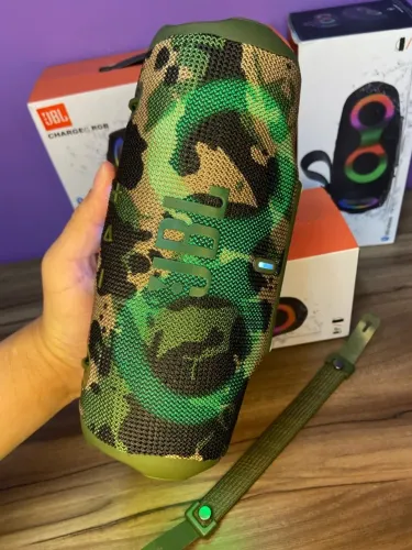 Caixa de Som Bluetooth Charge 6 Led RGB verde camuflada an3