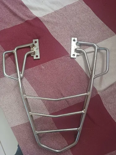 Vendo suporte de bau para cb300r todos os anos.