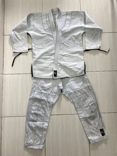 Kimono Jiujitsu Branco A3