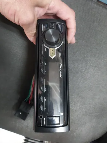 Radio pioneer Bluetooth 