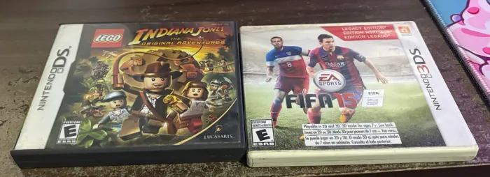 Jogos de Nintendo (Lego Indiana Jones e Fifa 15)