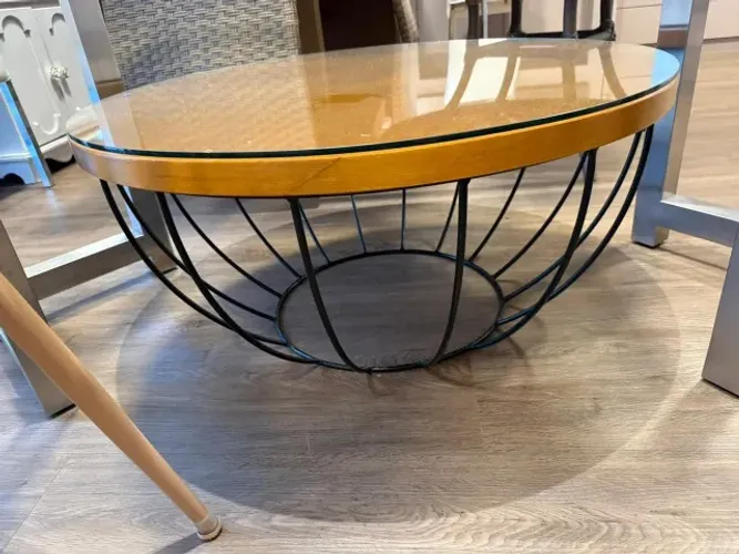 Mesa de Centro Moderna Vidro + Madeira + Metal