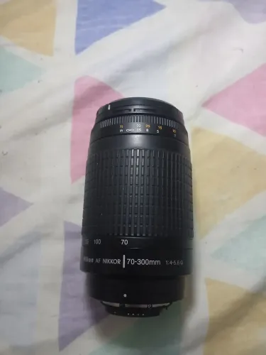 Lente Nikkor 70-300 Af