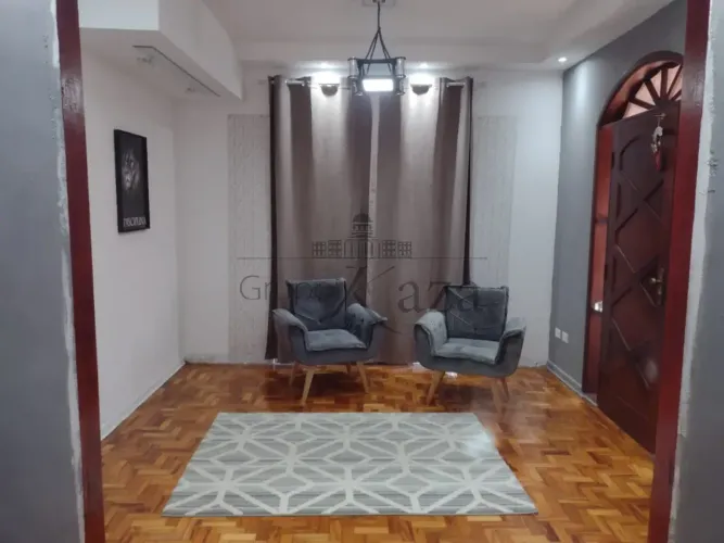Oportunidade - Casa - Vila Maria - 2 Dormitórios - 103m².