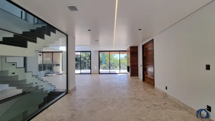 Casa à Venda em Condomínio Quintas Sol