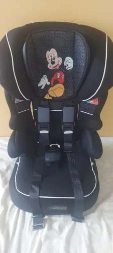 Cadeira infantil Beline Luxe para carro Mickey Mouse