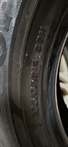 Pneus aro 15 - 185/65 r15