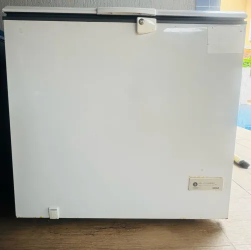 Freezer cônsul uma porta 