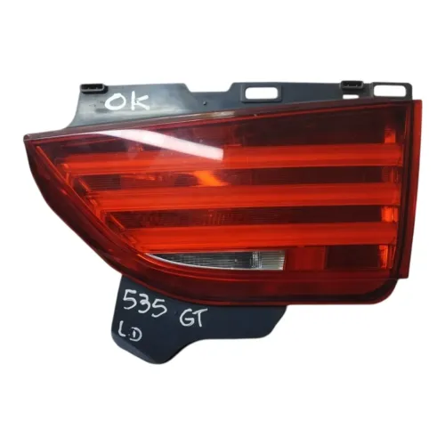 Lanterna tampa traseira lado direito BMW 535 GT 2011