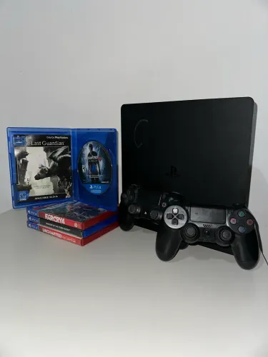 PlayStation 4 Slim 500GB