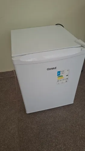 Frigobar Consul 76L Semi-Novo (127V) - Perfeito Estado
