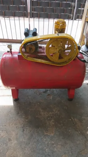 Compressor SCHULZ  200 litros - Modelo: Msi-10VL/200 L  110 V/220 V