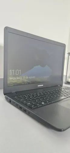 Samsung Expert X45 NP300E5M-XF4BR
